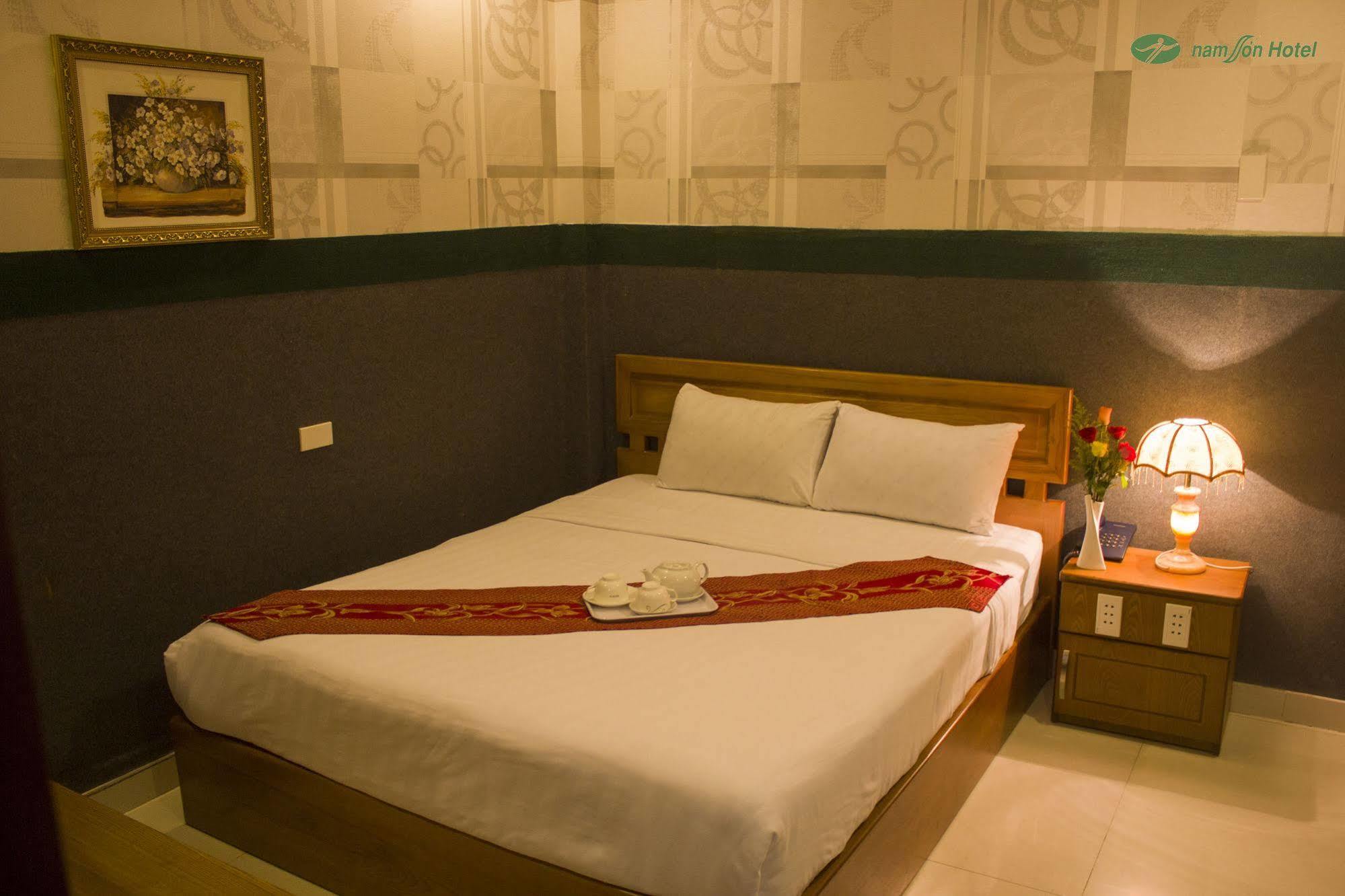 Nam Son Hotel Ho Chi Minh City Exterior photo