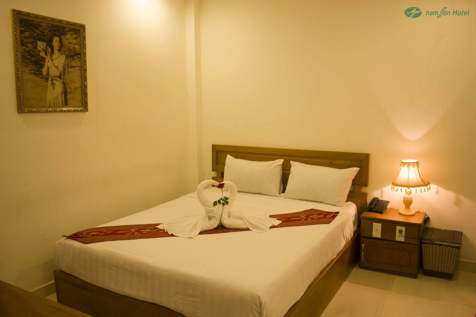 Nam Son Hotel Ho Chi Minh City Exterior photo